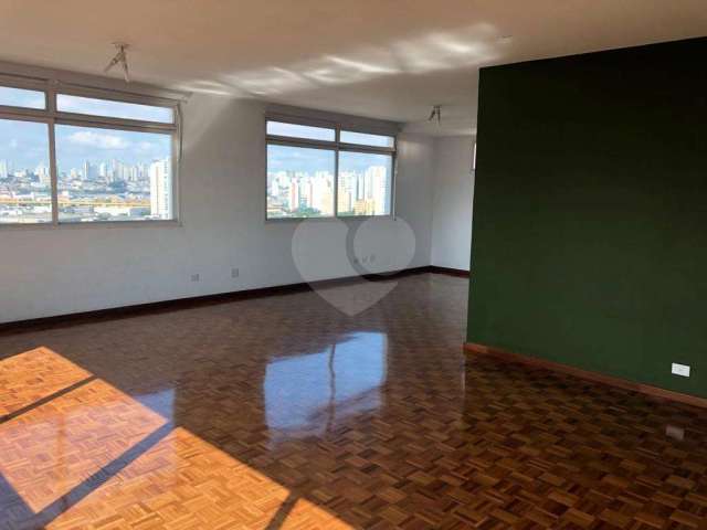 Apartamento com 3 quartos à venda na Rua Mariano Procópio, 179, Vila Monumento, São Paulo, 186 m2 por R$ 1.100.000