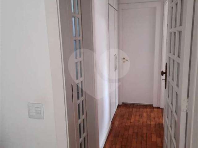 Apartamento com 2 quartos para alugar na Rua Pio XI, 2101, Alto de Pinheiros, São Paulo, 60 m2 por R$ 4.000
