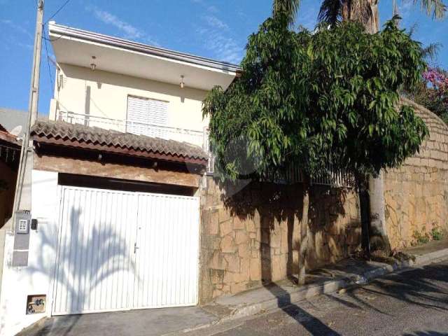 Casa com 4 quartos à venda na Avenida Nossa Senhora das Graças, 121, Centro, Vinhedo, 296 m2 por R$ 850.000