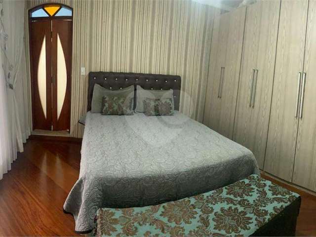 Casa com 4 quartos à venda na Rua Aggeu Silveira Monteiro, 82, Jardim Las Vegas, Santo André, 204 m2 por R$ 690.000
