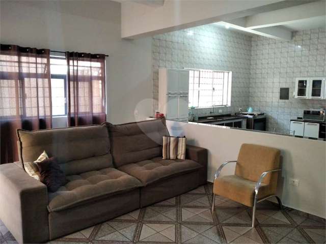 Casa com 4 quartos à venda na Rua Walter Caldini, 188, Jardim Zulmira, Sorocaba, 322 m2 por R$ 900.000