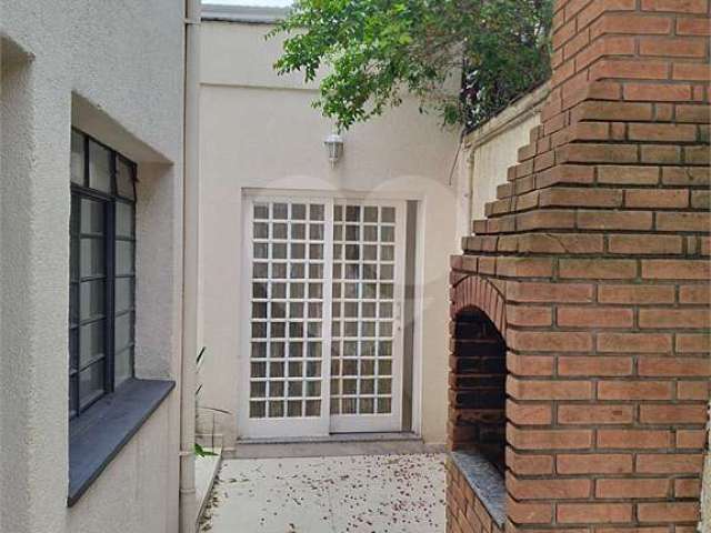 Casa com 2 quartos para alugar na Rua Barreto Muniz, 414, Vila Guarani (Z Sul), São Paulo, 322 m2 por R$ 8.500
