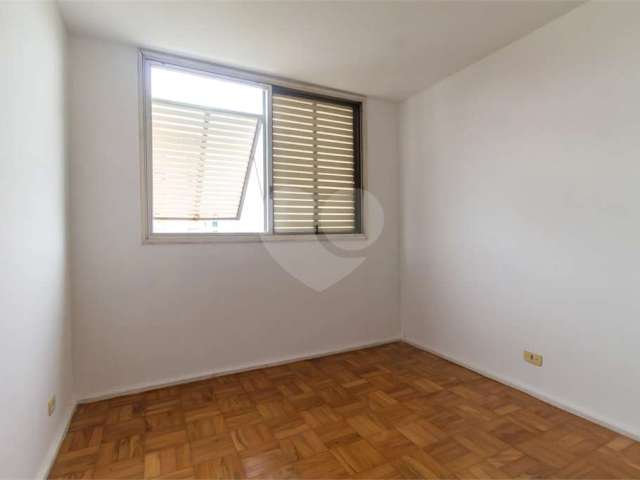 Apartamento com 3 quartos para alugar na Rua João Moura, 1406, Pinheiros, São Paulo, 134 m2 por R$ 7.000