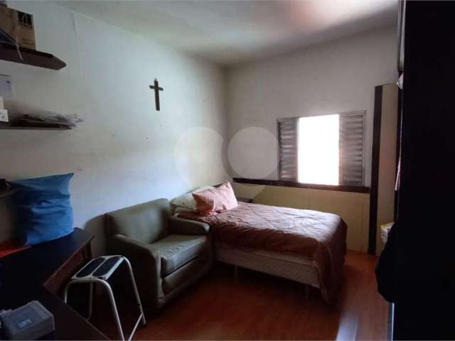 Casa com 4 quartos para alugar na Rua Piacá, 57, Alto de Pinheiros, São Paulo, 180 m2 por R$ 6.000
