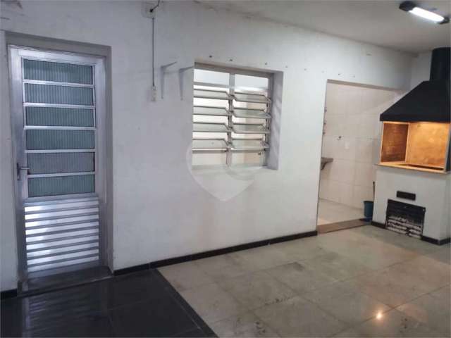 Casa com 4 quartos à venda na Rua Waldomiro Pedroso, 77, Vila Ema, São Paulo, 132 m2 por R$ 690.000