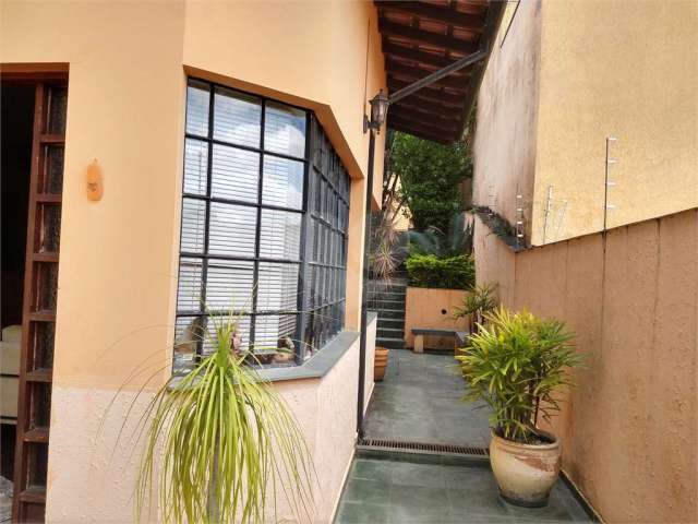 Casa com 3 quartos à venda na Rua Agnello Marchi, 460, Vila Oliveira, Mogi das Cruzes, 500 m2 por R$ 1.500.000