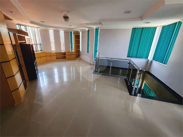 Casa com 3 quartos à venda na Rua José Geraldo Alves Cursino, 354, Veleiros, São Paulo, 300 m2 por R$ 1.500.000