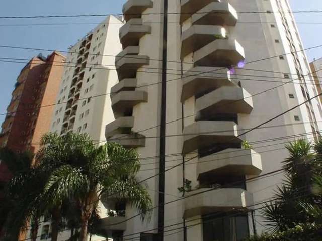 Oportunidade em uma das melhores ruas da Vila Nova Conceição!! Apartemento com 156m², 4 suítes em prédio com infraestrutura de lazer SP