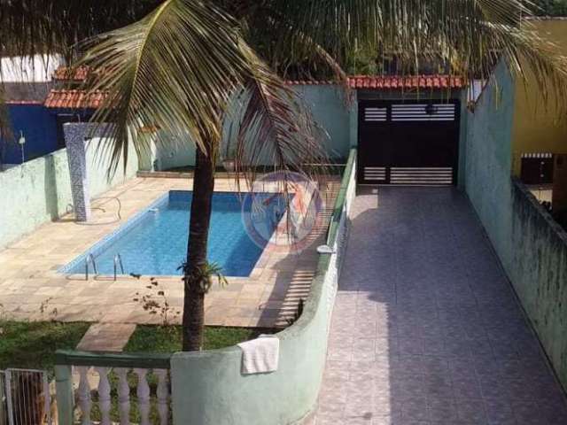 Casa com 2 quartos à venda na Avenida São Paulo, 2.381, Jardim Corumbá, Itanhaém, 120 m2 por R$ 450.000