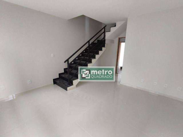 Casa com 2 dormitórios à venda, 78 m² por R$ 375.000,00 - Ouro Verde - Rio das Ostras/RJ