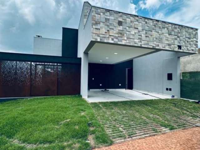 Casa em condomínio fechado com 3 quartos à venda no Grand Ville, Uberlândia  por R$ 1.350.000