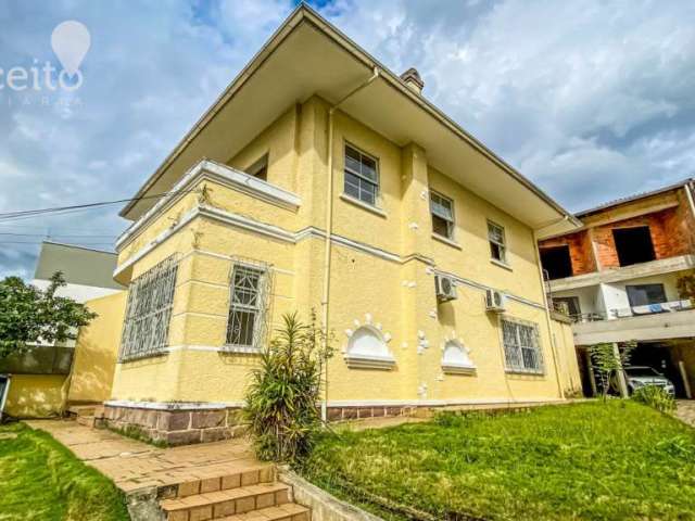 Casa com 3 quartos à venda na Rua João Pessoa, 1125, Velha, Blumenau por R$ 1.200.000