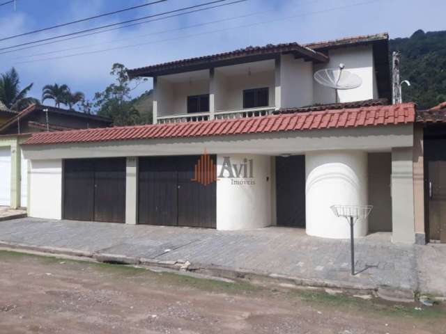 Casa em Guarujá com 282m² a Venda