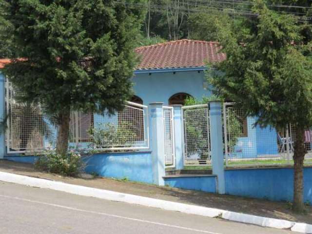 Casa à venda, 3 quartos, 1 suíte, Ilha da Figueira - Jaraguá do Sul/SC