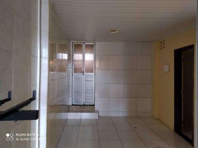 Apartamento com 2 quartos à venda, por R$ 85.000 - Liberdade - Salvador/BA
