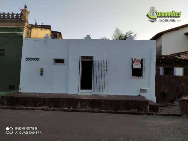 Casa com 2 quartos para alugar, por R$ 750/mês - Massaranduba - Salvador/BA