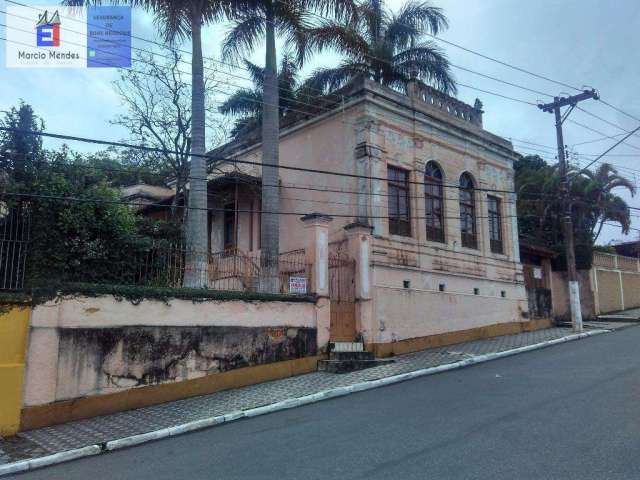 Casa para Venda em Cachoeira Paulista, Alto da Bela Vista, 7 dormitórios, 3 suítes, 2 banheiros