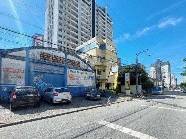 Barracão / Galpão / Depósito para alugar no Campinas, São José  por R$ 10.000