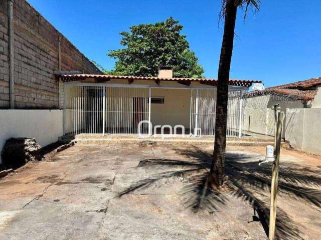 Casa com 3 dormitórios à venda, 240 m² por R$ 480.000,00 - Jardim Guanabara - Goiânia/GO