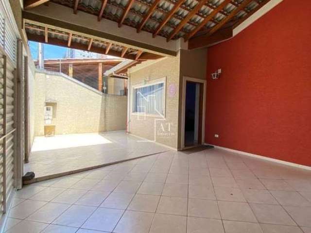 Casa com 3 quartos à Venda, Jardim das Palmeiras - Atibaia