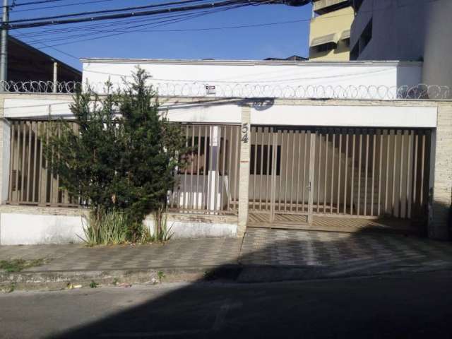 Casa na Rua Quintino Alves - Centro