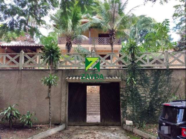 Casa duplex com 02 quartos, no bairro Serramar - Rio das Ostras.