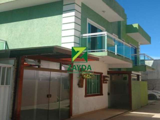 Casa duplex com 02 suítes a 80 metros da praia em Barra de São João / Rio das Ostras.