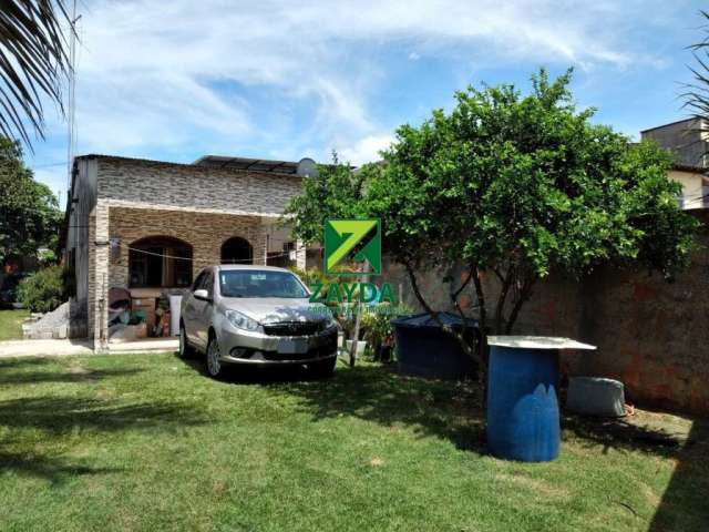 Casa Linear com 02 quartos e quintal amplo, em Cidade Praiana - Rio das Ostras.