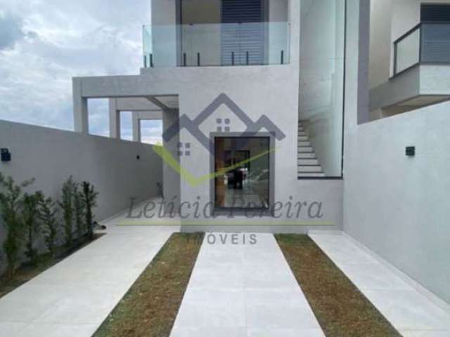 Casa com 3 dormitórios à venda, 127 m² por R$ 980.000,00 - Chácara Jaguari (Fazendinha) - Santana de Parnaíba/SP