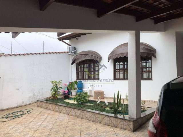 Casa com 5 dormitórios à venda, 227 m² por R$ 690.000 - Jardim São Pedro - Mogi das Cruzes/SP