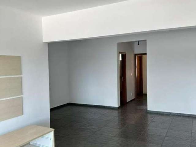 Apartamento com 3 quartos à venda na Rua Professor Toledo, 235, Centro, Sorocaba por R$ 700.000