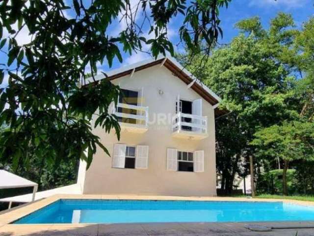 Casa a venda com 3 dormitórios sendo uma suíte , piscina , quadra de tênis no Condomínio São Joaquim em Vinhedo.