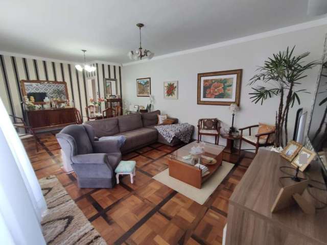 Casa para Venda em Florianópolis, Trindade, 6 dormitórios, 2 suítes, 7 banheiros, 2 vagas
