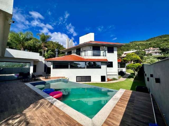 Casa para Venda em Florianópolis, Praia Brava, 3 dormitórios, 1 suíte, 5 banheiros, 2 vagas