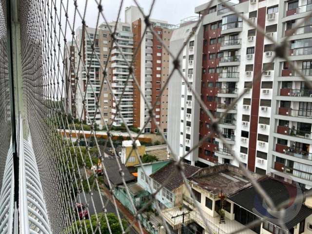 Apartamento para Venda em Florianópolis, Centro, 3 dormitórios, 2 suítes, 3 banheiros, 2 vagas