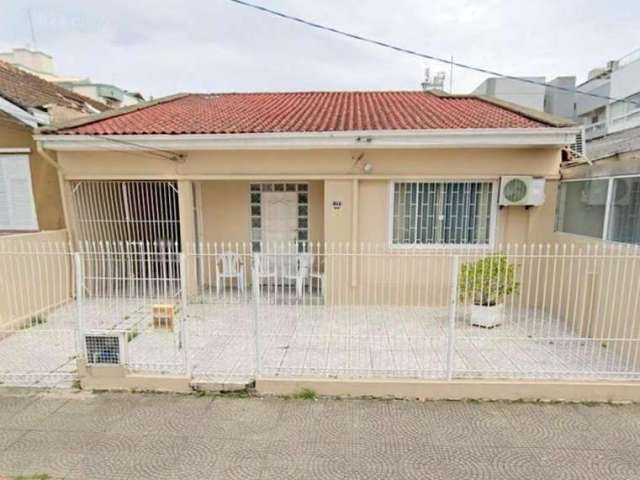 Casa para Venda em Florianópolis, Balneário, 3 dormitórios, 1 suíte