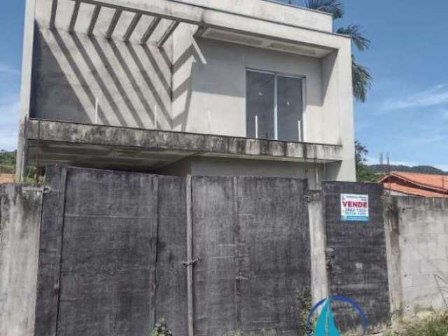 Casa com 5 quartos à venda no Getuba, Caraguatatuba , 250 m2 por R$ 750.000