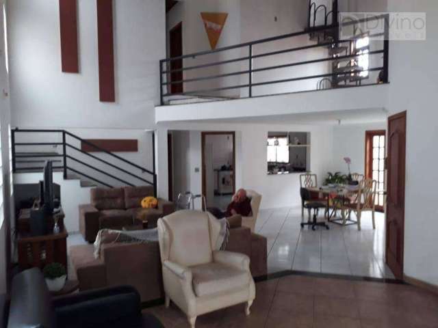 Sobrado com 4 dormitórios à venda, 206 m² por R$ 680.000,00 - Residencial Esplanada - Boituva/SP