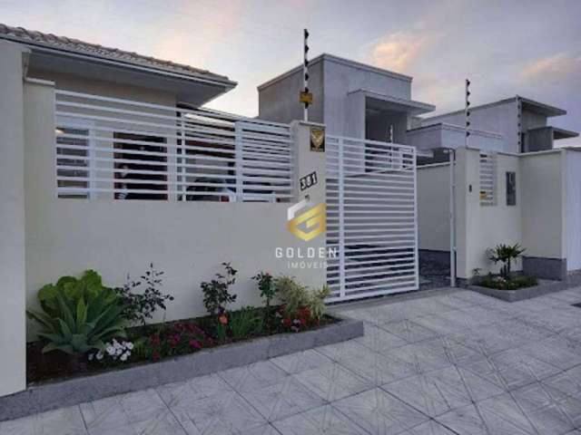 Casa com piscina 2 dormitórios à venda, 90 m² por R$ 600.000 - Bosque da Mata - Tijucas/SC