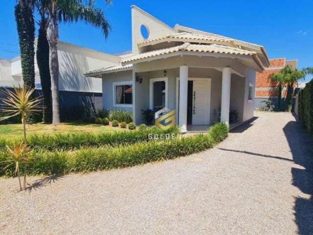 Casa com 2 dormitórios à venda, 125 m² por R$ 870.000 - Centro - Tijucas/SC
