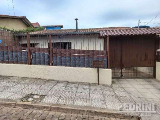 Terreno à venda na Vila Nova, Porto Alegre  por R$ 375.000