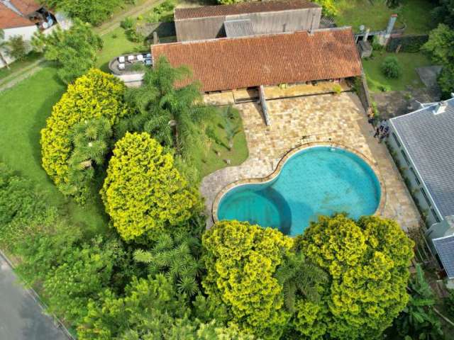 Chácara / sítio com 5 quartos à venda na Travessa Lago Santo Antônio, Palmital, Colombo, 545 m2 por R$ 3.600.000