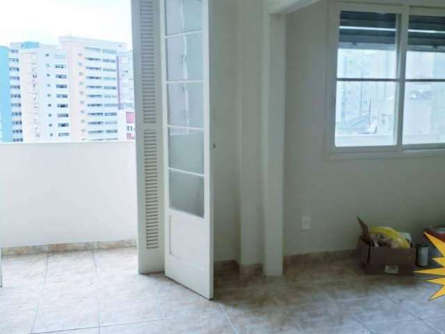 Apartamento com 2 dormitórios à venda, 70 m² por R$ 320.000,00 - José Menino - Santos/SP