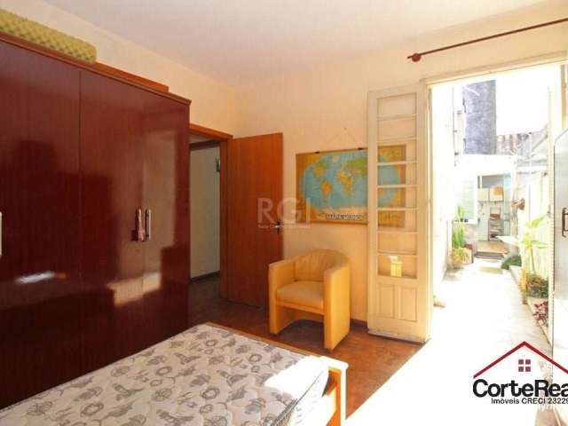 Apartamento com 2 quartos à venda na Rua Ernesto da Fontoura, 990, São Geraldo, Porto Alegre por R$ 169.000
