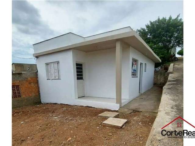 Casa com 2 quartos à venda na Pedro Nelo Antunes, 440, Mário Quintana, Porto Alegre por R$ 199.900