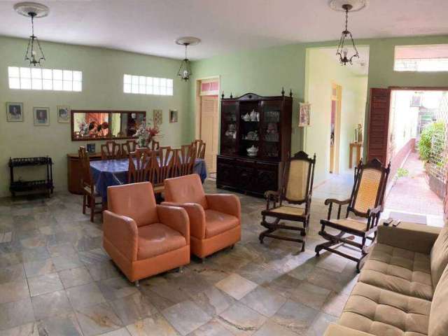 Casa com 5 quartos à venda na Rua J. da Penha, Centro, Fortaleza, 327 m2 por R$ 665.000