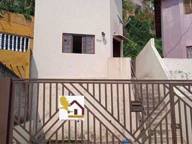 Casa individual no Jd. Victoria -Caieiras