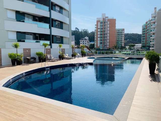 Apartamento com 3 dormitórios/quartos e sendo 1 suíte A Venda - Trindade, Florianópolis SC