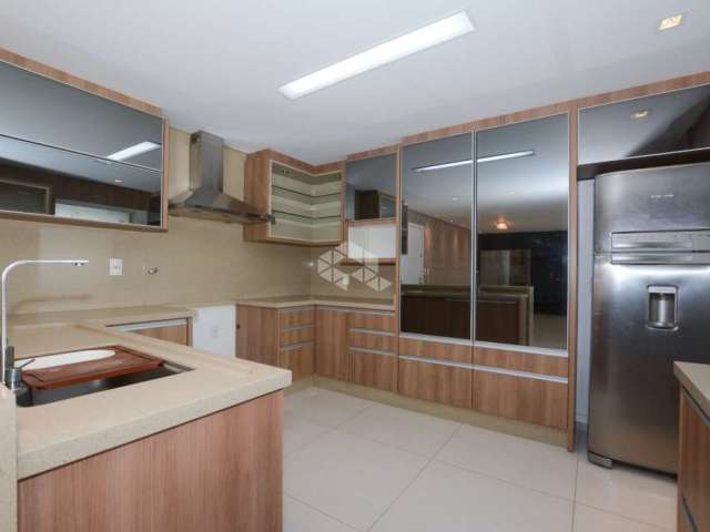 Apartamento com 3 suites em Campinas - São José - SC