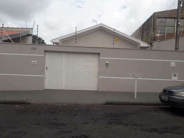 Casa com 2 quartos à venda na Avenida José de Alencar, 389, Vila Xavier (Vila Xavier), Araraquara, 226 m2 por R$ 430.000